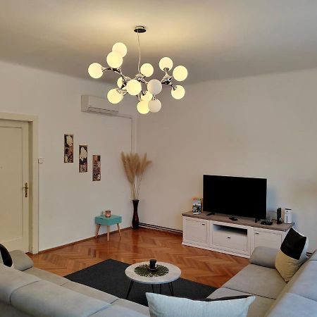 Modern&Rustic Apartman Apartamento Zagreb Exterior foto